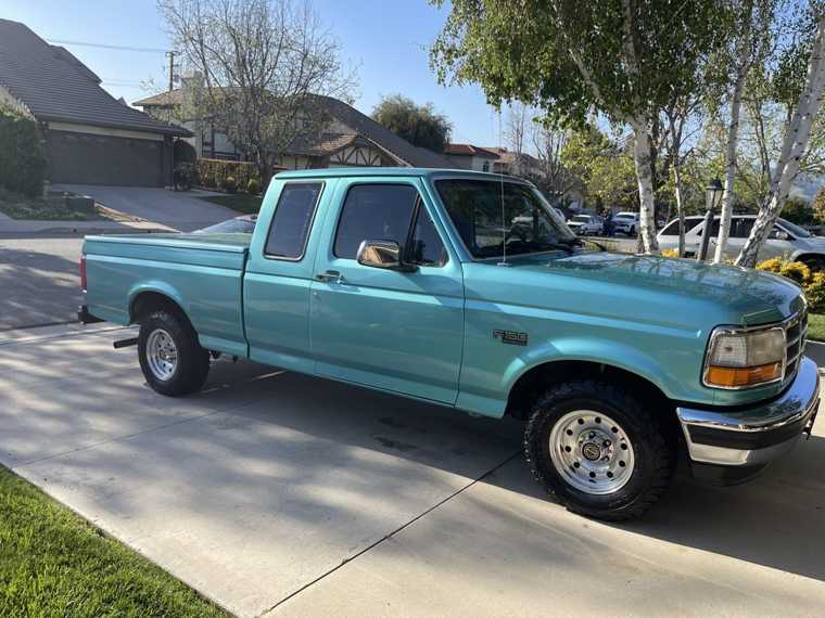 Ricardo's Mobile Car Wash And Detail work 6